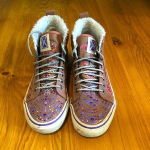 Women’s high top boot by Vans